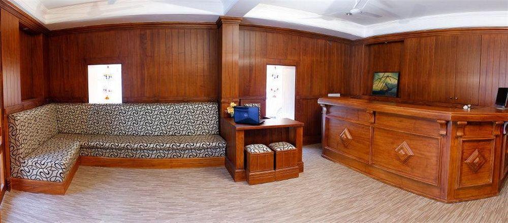 Hotel Park Avenue Kochi Interior foto